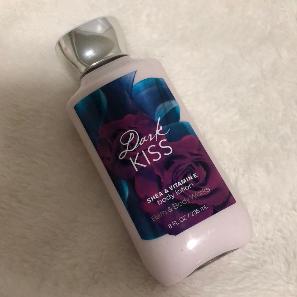 Bath and body works Dark Kiss